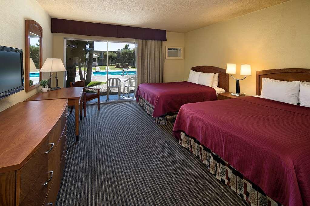 Golden Sails Hotel Лонг Бийч Стая снимка
